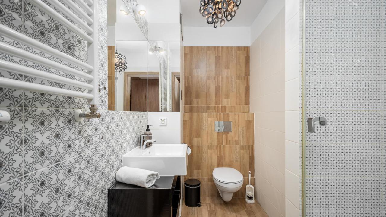 Apartamenty Sun & Snow 19 Dzielnica With Free Parking Warschau Buitenkant foto