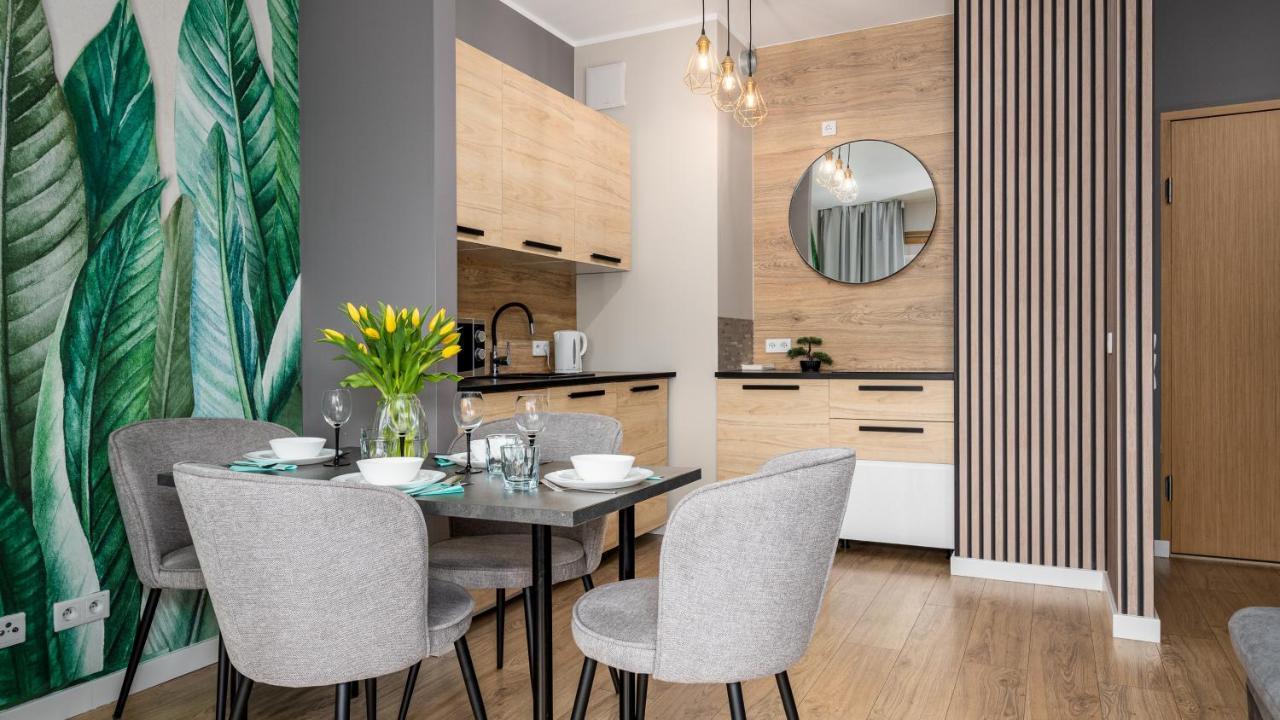 Apartamenty Sun & Snow 19 Dzielnica With Free Parking Warschau Buitenkant foto