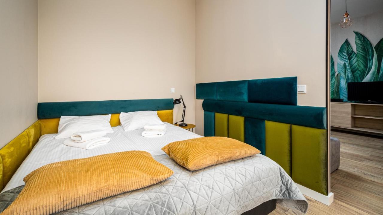 Apartamenty Sun & Snow 19 Dzielnica With Free Parking Warschau Buitenkant foto
