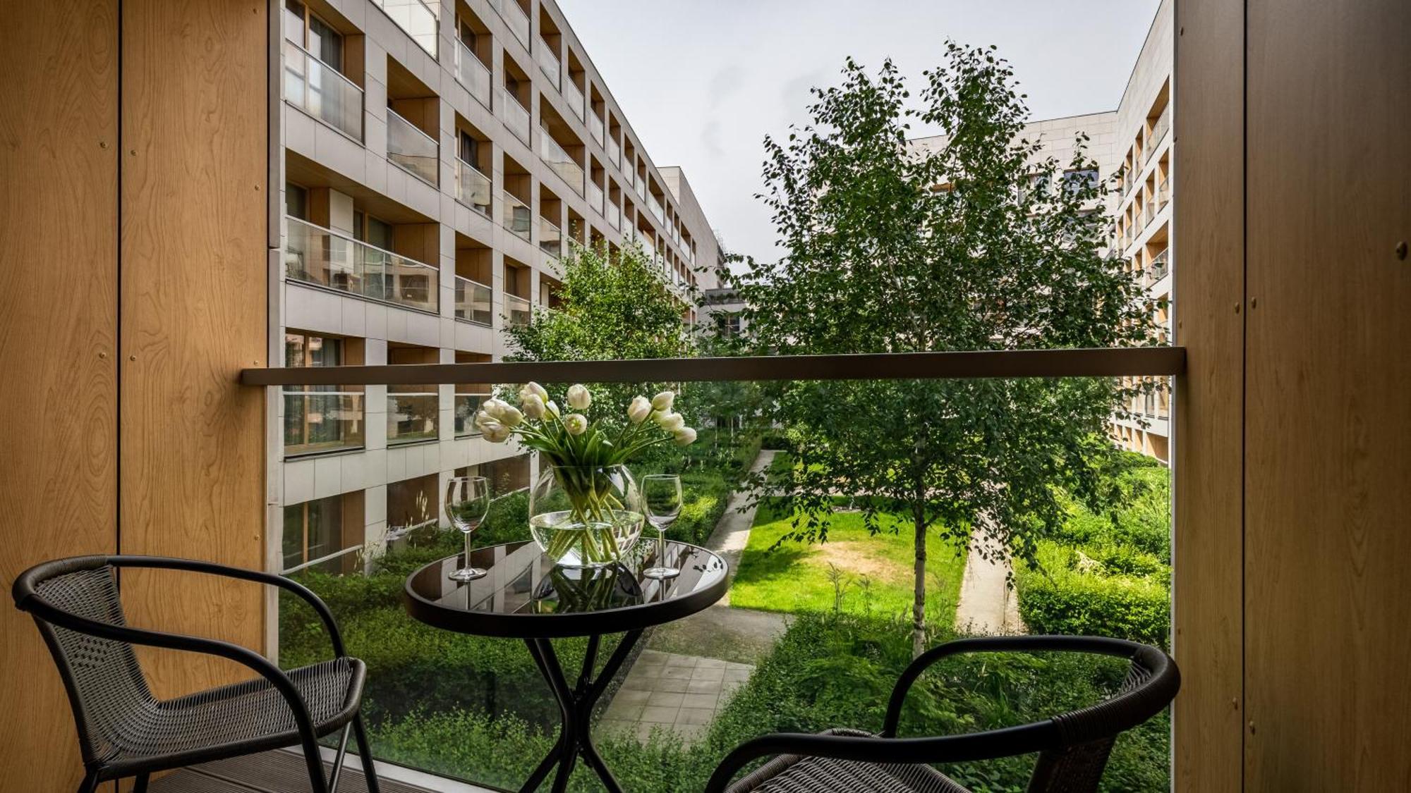 Apartamenty Sun & Snow 19 Dzielnica With Free Parking Warschau Buitenkant foto